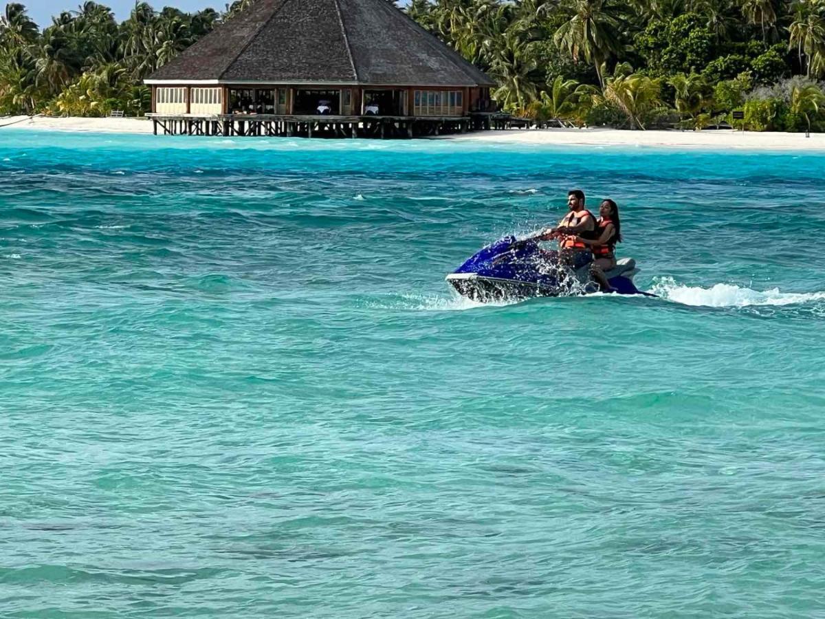 Beach House Dhiffushi Extérieur photo