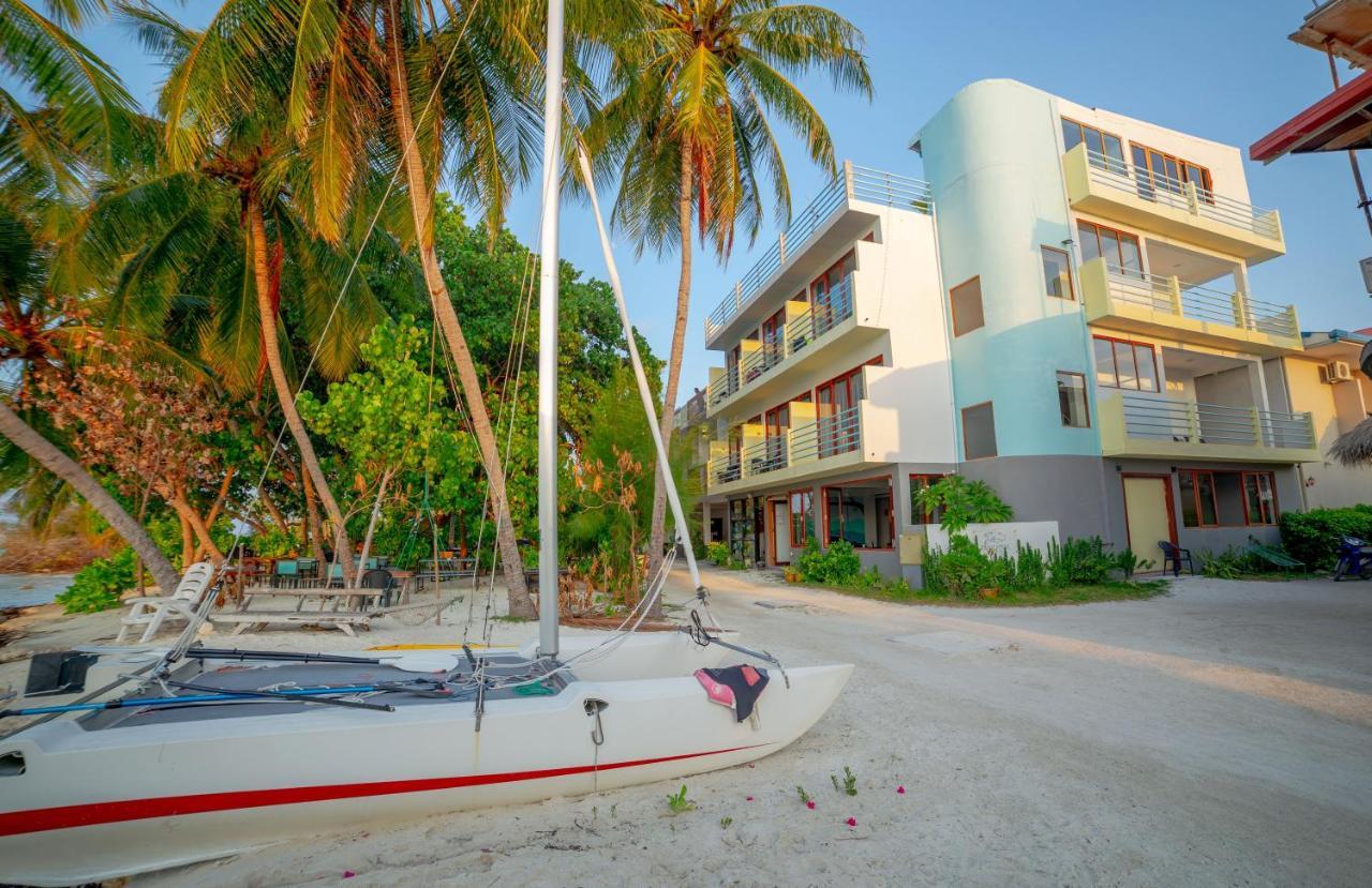 Beach House Dhiffushi Extérieur photo