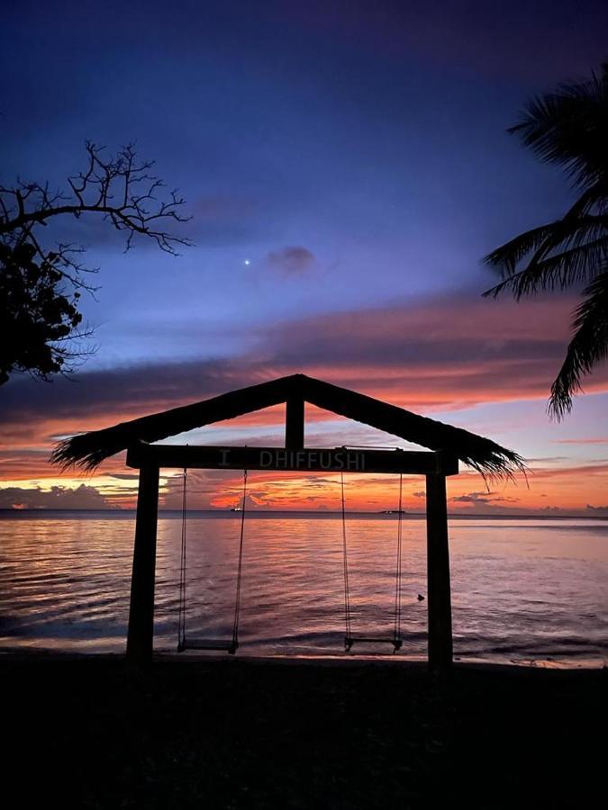 Beach House Dhiffushi Extérieur photo